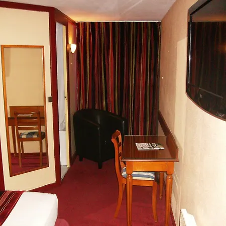 Hotel Du Val De Seine